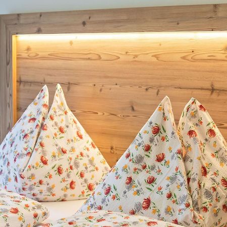 Luxurious Apartment With Sauna In Koenigsleiten Wald im Pinzgau Extérieur photo