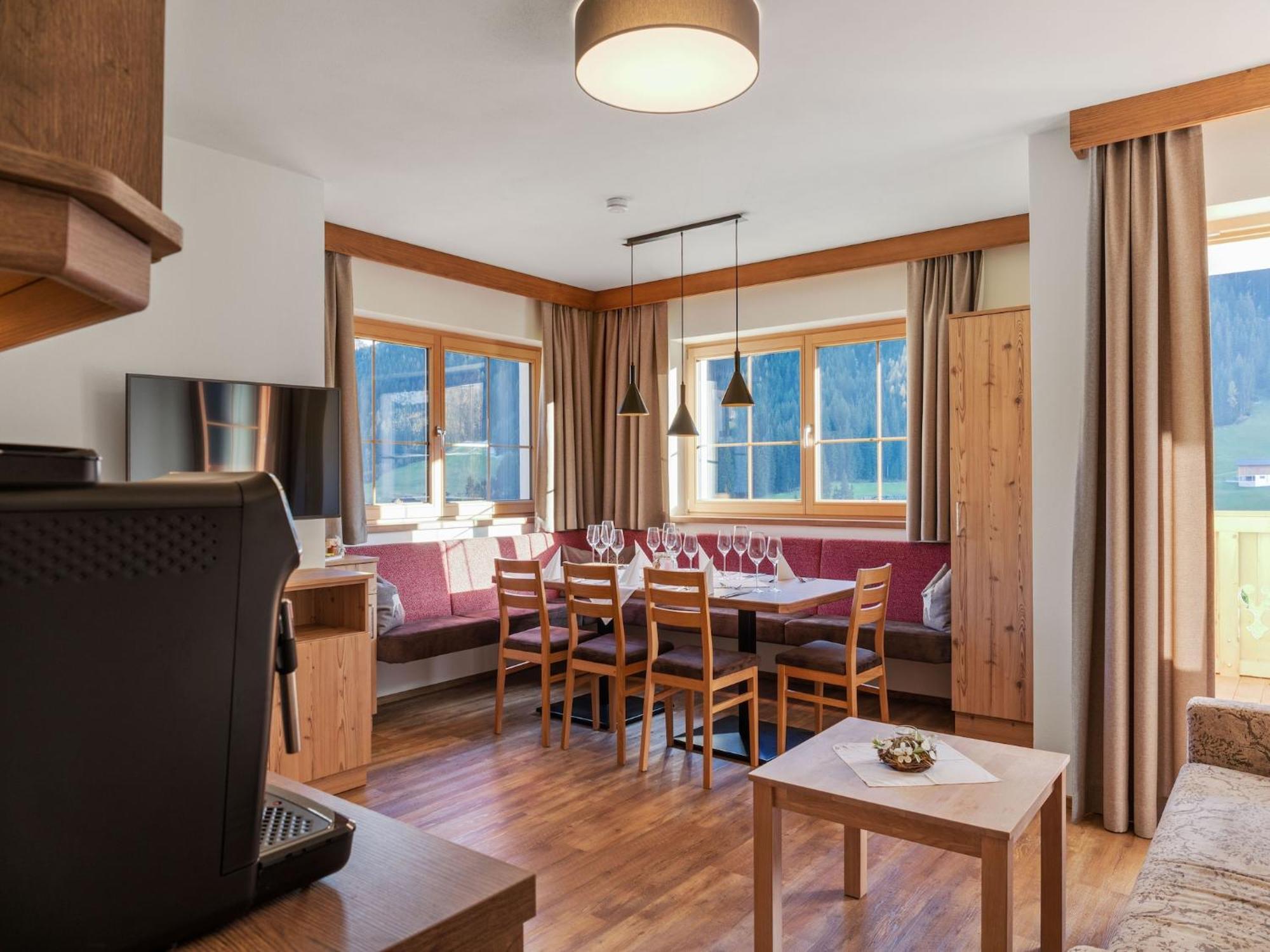 Luxurious Apartment With Sauna In Koenigsleiten Wald im Pinzgau Extérieur photo