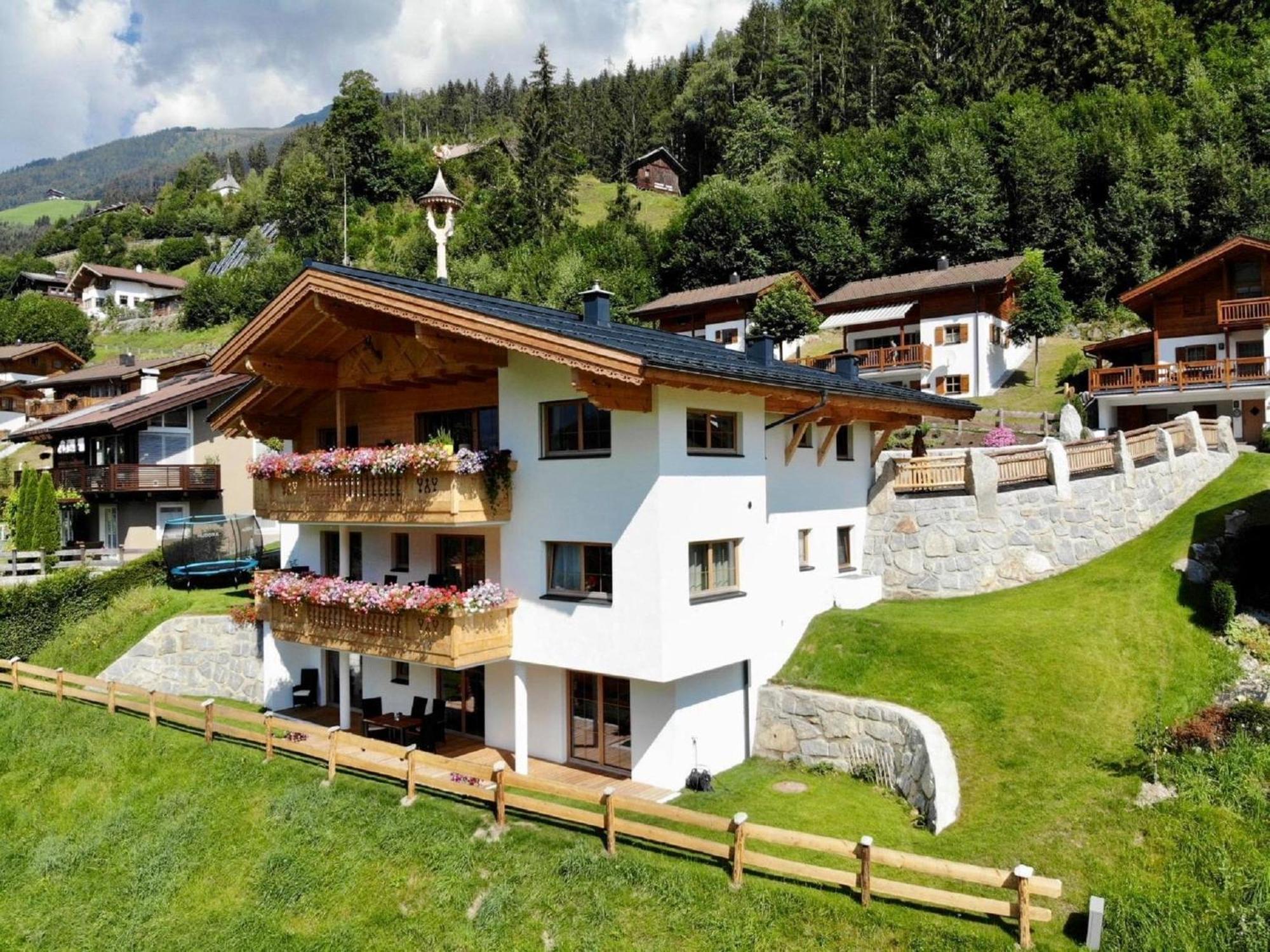 Luxurious Apartment With Sauna In Koenigsleiten Wald im Pinzgau Extérieur photo